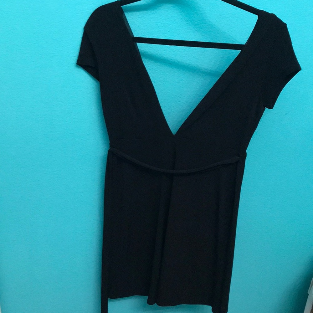 Dress - Picture 2 of 4